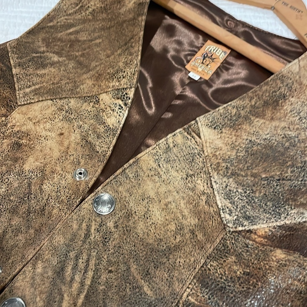 Vintage Brown Suede Leather Vest for Men - Picture 12 of 16